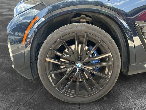 Used 2026 BMW X5 xDrive40i w/ M Sport Package AWD/4WD image 9