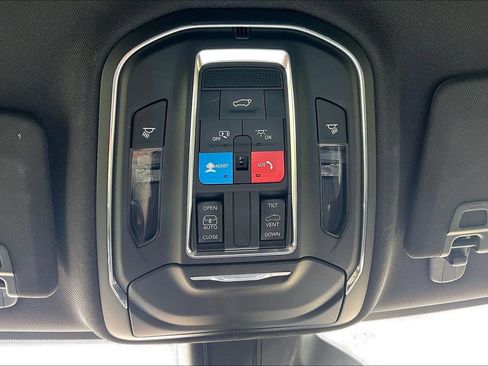 Used 2024 Jeep Grand Cherokee L Altitude AWD/4WD image 37