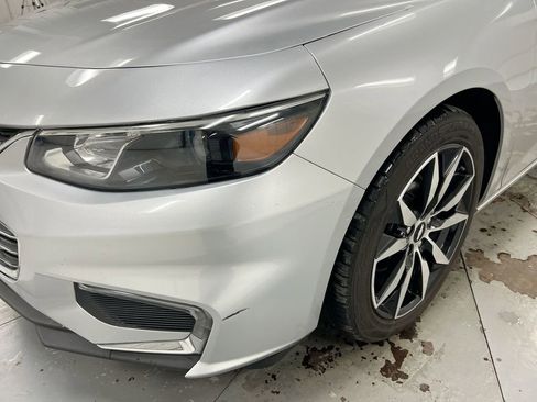 Used 2017 Chevrolet Malibu LT image 28