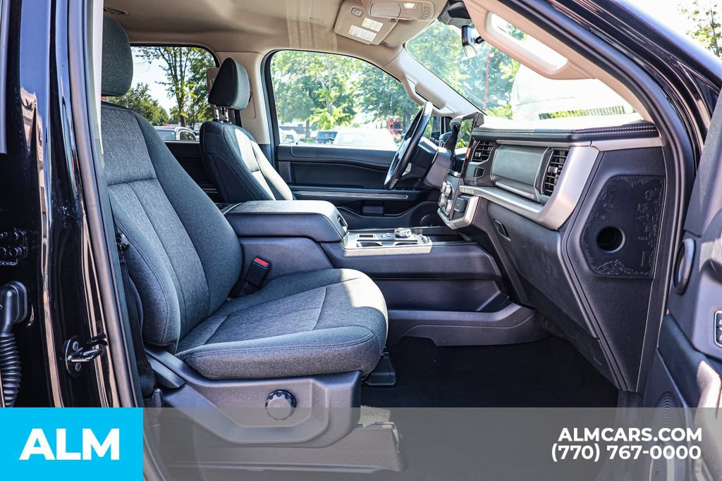 Used 2024 Ford Expedition XLT RWD image 21