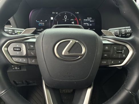 Used 2024 Lexus GX 550 image 12