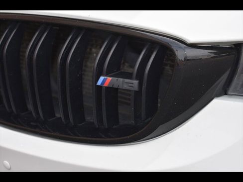 Used 2018 BMW M3 w/ Executive Package image 47