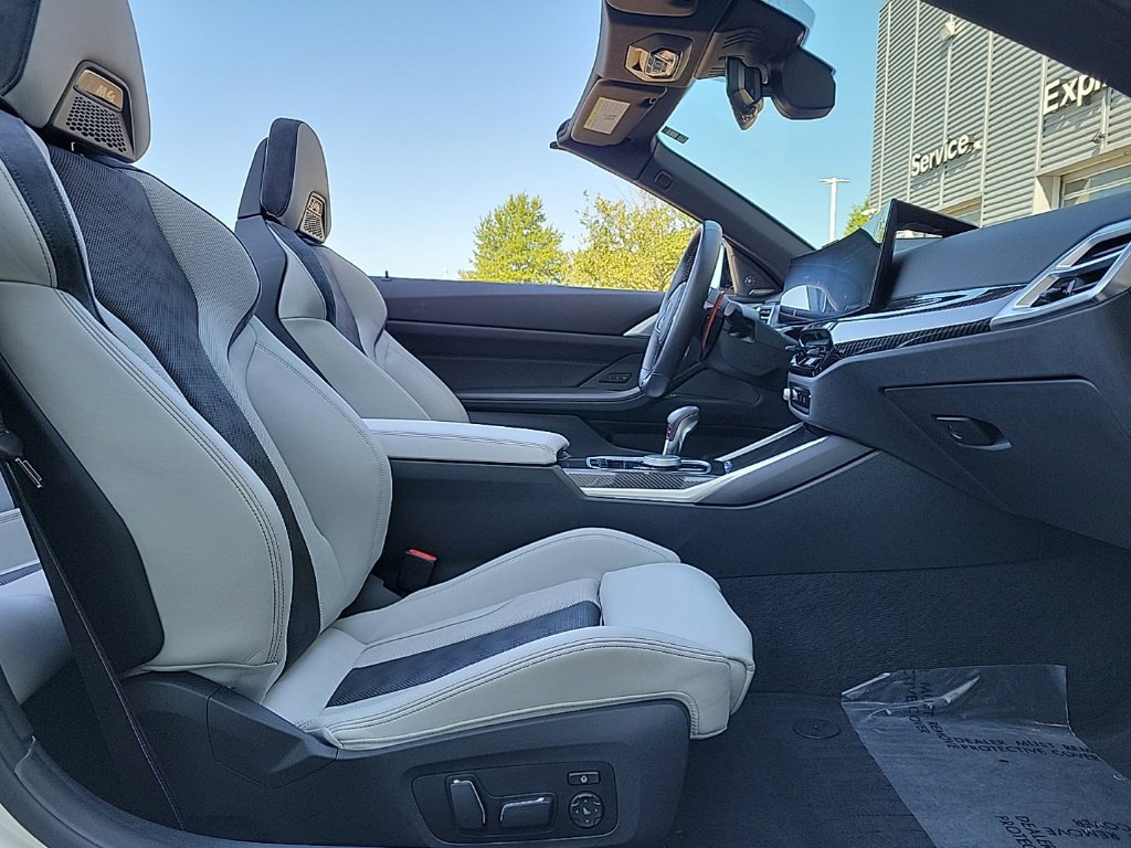 Used 2025 BMW M4 xDrive Competition AWD/4WD image 19