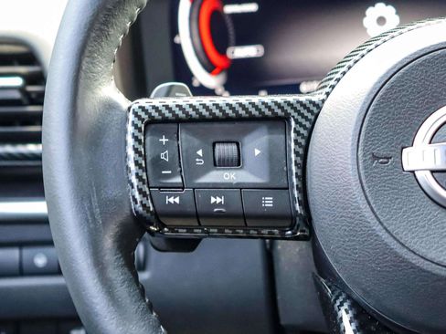 Used 2022 Nissan Rogue Platinum w/ Head-Up Display Package image 22