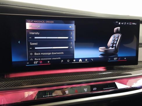 Used 2023 BMW 760i xDrive image 31