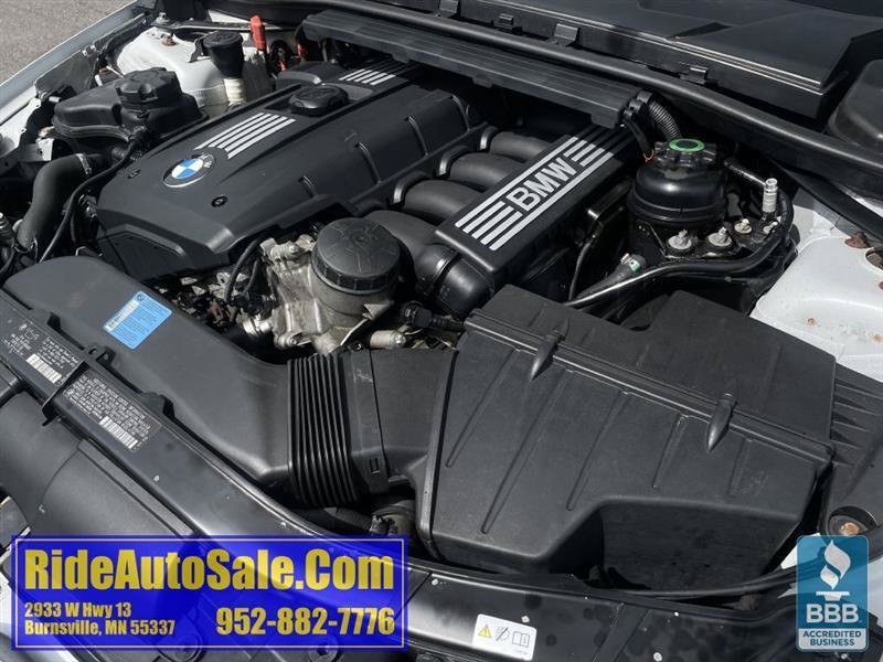 Used 2011 BMW 328i xDrive Coupe AWD/4WD image 22
