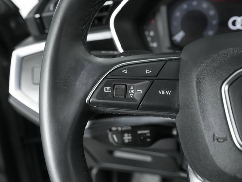 Certified 2024 Audi Q3 2.0T Premium image 32