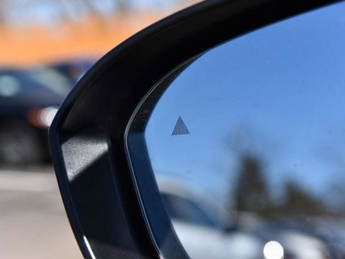 New 2026 Nissan Rogue SV image 10