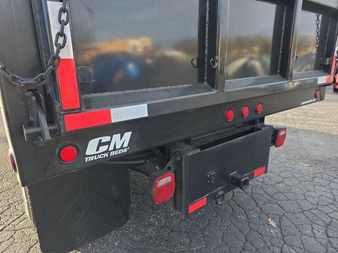 Used 2001 Ford F550 4x4 Regular Cab Super Duty image 29