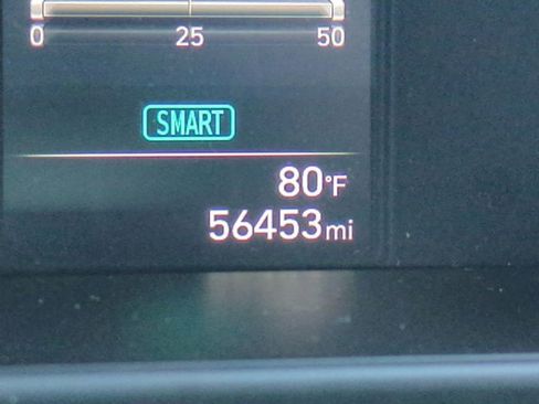 Used 2023 Hyundai Elantra SEL w/ Cargo Package image 24