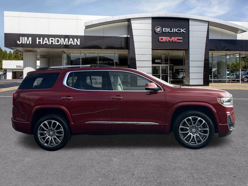 Used 2023 GMC Acadia Denali w/ Denali Ultimate Package image 8