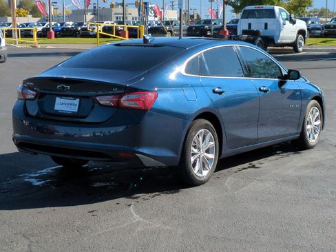 Used 2019 Chevrolet Malibu LT w/ Driver Confidence Package II image 6