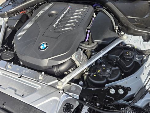 Used 2024 BMW 440i xDrive Coupe w/ Shadowloine Package image 12