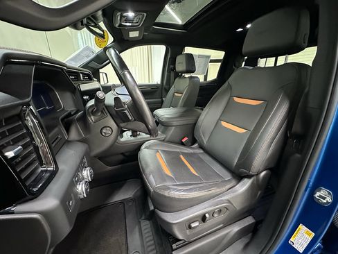 Certified 2023 GMC Sierra 1500 AT4 w/ AT4 Premium Package image 28