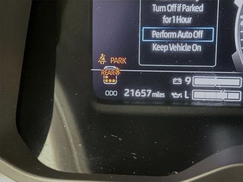 Certified 2024 Toyota Sequoia Platinum image 19