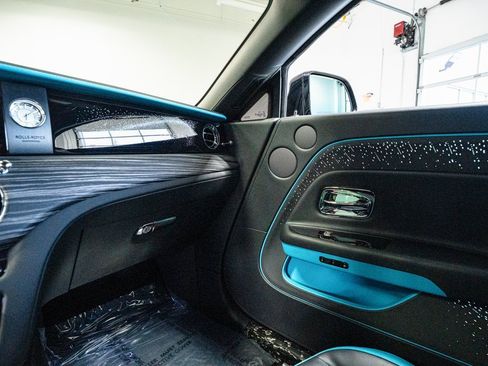 Used 2024 Rolls-Royce Spectre w/ Spectre Launch Package image 65