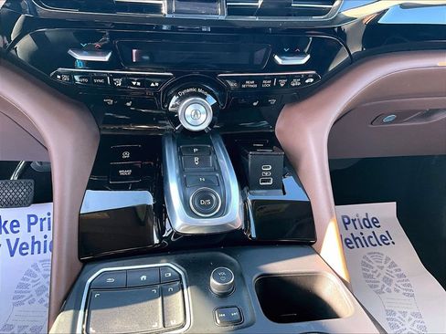 Used 2023 Acura MDX SH-AWD w/ Technology Package image 30