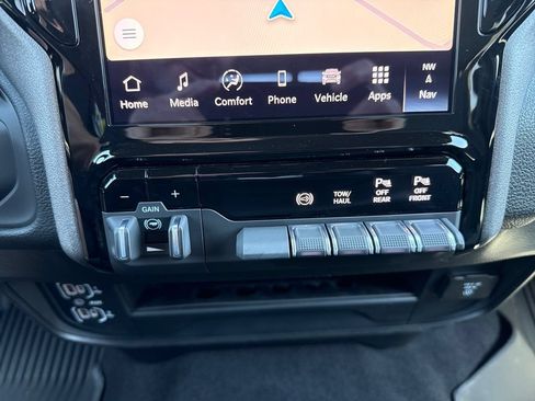 New 2026 RAM 2500 Tradesman AWD/4WD image 22