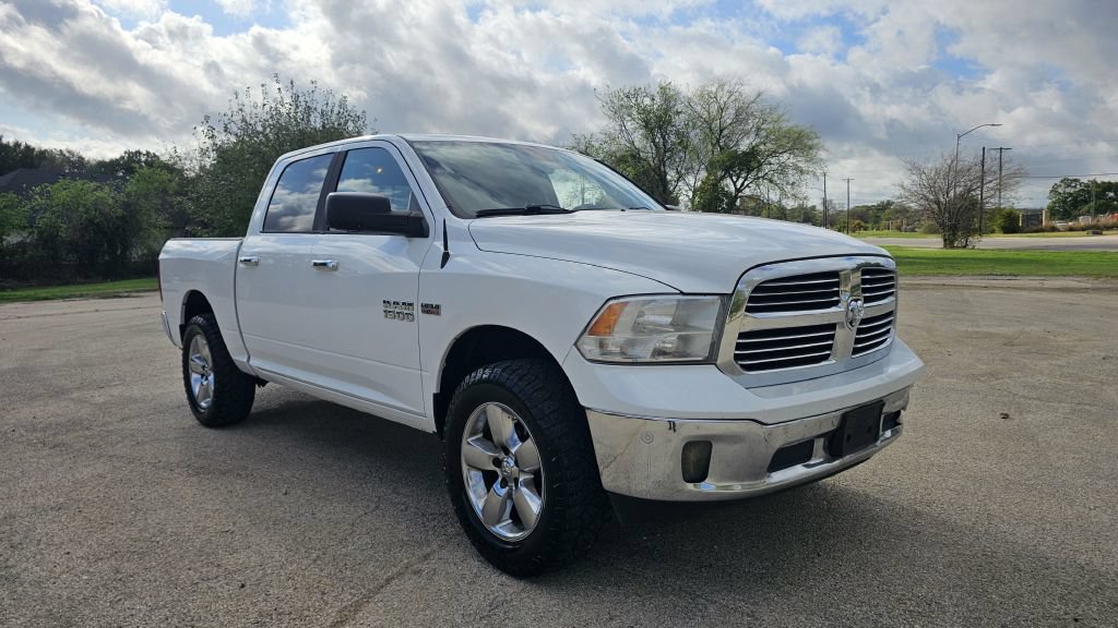 Used 2016 RAM 1500 Lone Star AWD/4WD image 2