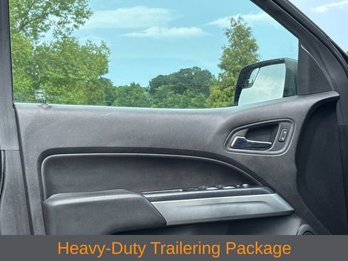 Used 2018 Chevrolet Colorado ZR2 w/ ZR2 Midnight Special Edition AWD/4WD image 12