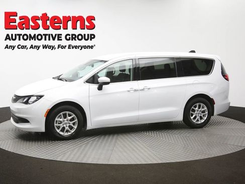 Used 2023 Chrysler Voyager LX FWD image 58