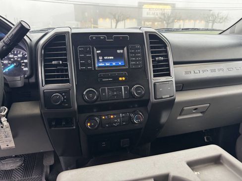 Used 2019 Ford F250 XLT image 10