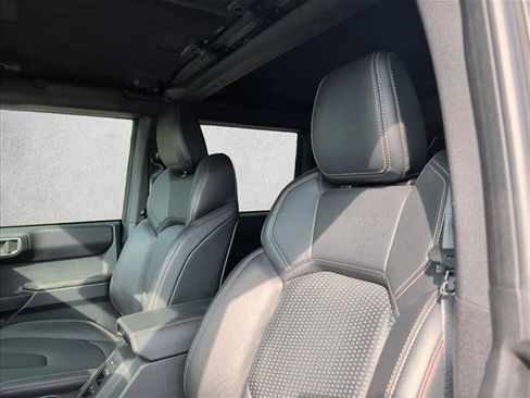 Used 2024 Ford Bronco Raptor w/ Interior Carbon Fiber Pack 6 AWD/4WD image 15