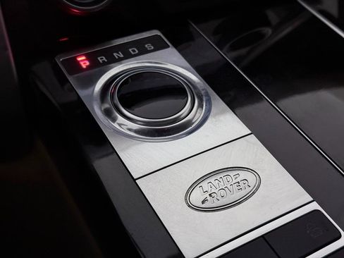 Used 2019 Land Rover Range Rover HSE image 40