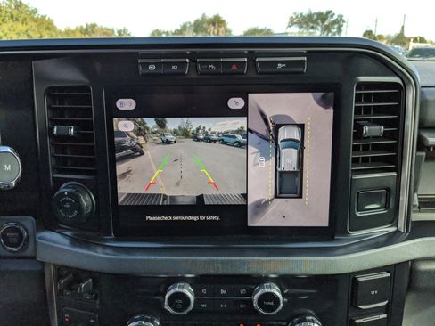 Used 2024 Ford F250 Platinum image 28