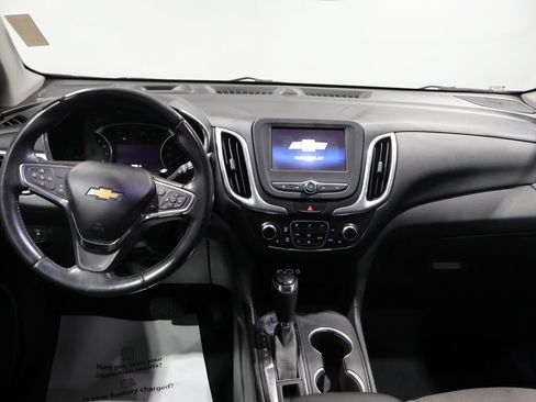 Used 2020 Chevrolet Equinox LT AWD/4WD image 16