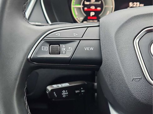 Used 2024 Audi Q5 e Premium Plus w/ Premium Plus Package image 21