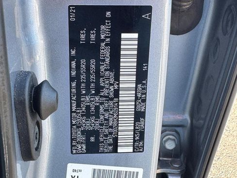 Used 2021 Toyota Highlander Limited image 28