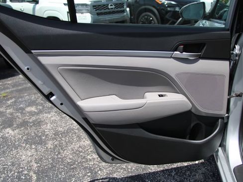 Used 2020 Hyundai Elantra Value Edition FWD image 25
