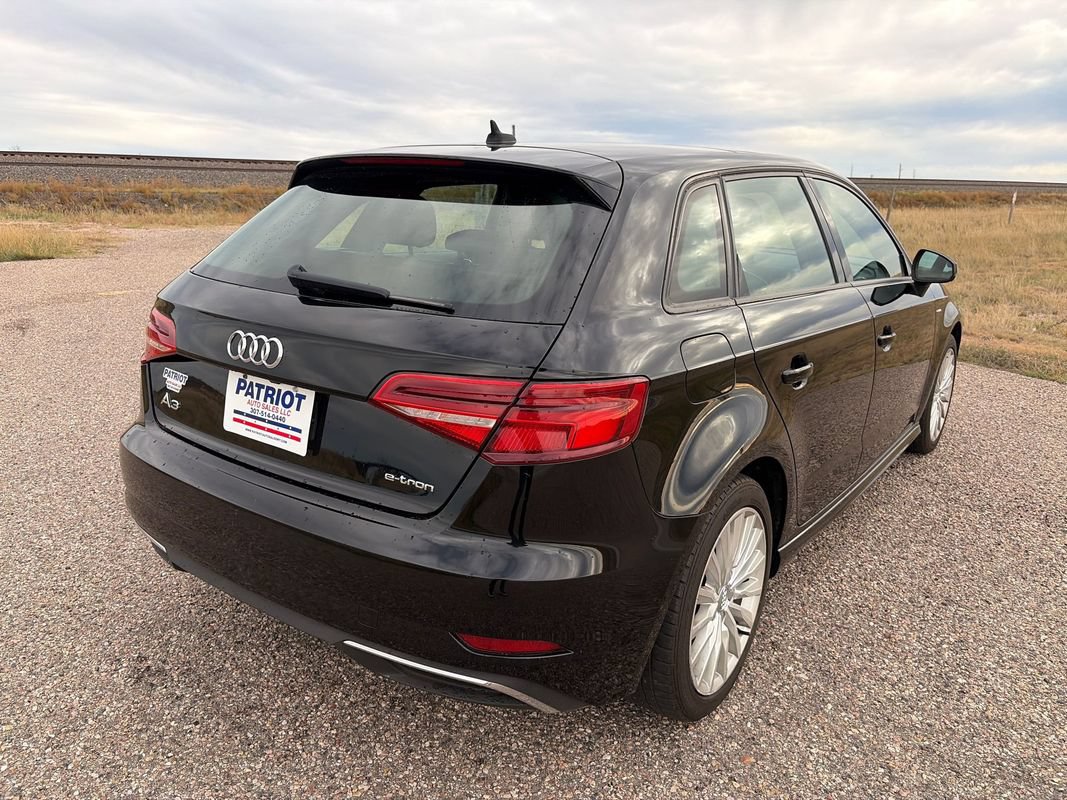 Used 2017 Audi A3 e-tron Premium FWD image 5