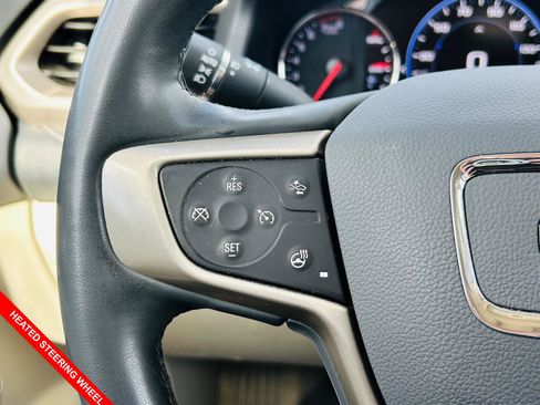 Used 2023 GMC Acadia Denali w/ Denali Ultimate Package image 11