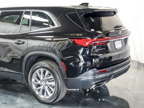 Certified 2025 Buick Enclave Preferred AWD/4WD image 10