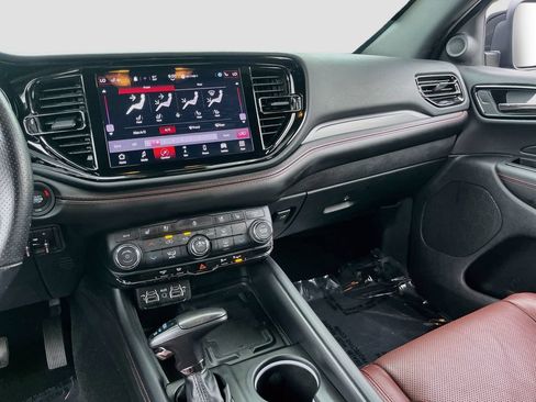 Used 2024 Dodge Durango R/T RWD image 24