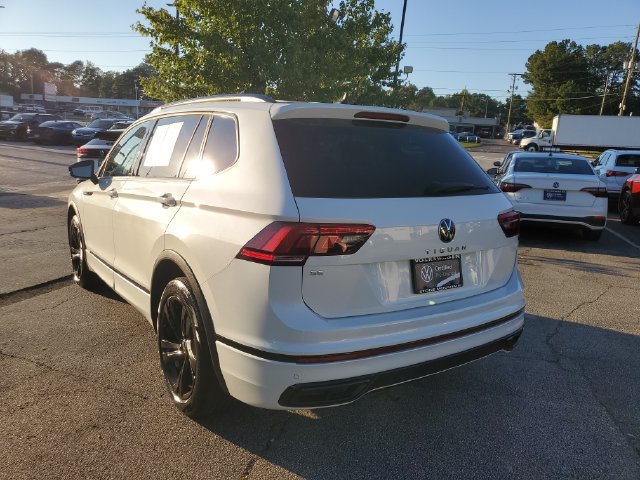 Certified 2023 Volkswagen Tiguan SE R-Line FWD image 10
