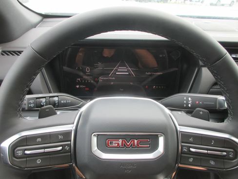 New 2027 GMC Terrain Elevation w/ Elevation Premium Package FWD image 14