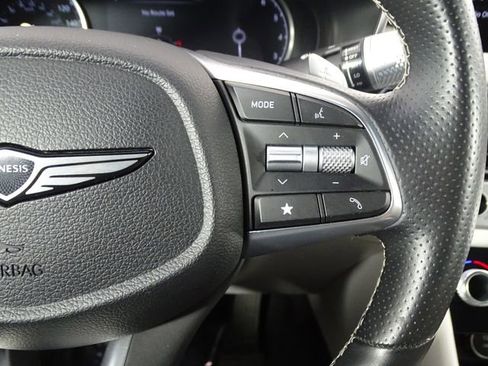 Used 2024 Genesis G70 2.5T image 27