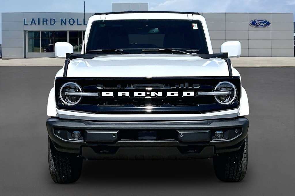 New 2026 Ford Bronco Outer Banks AWD/4WD image 15