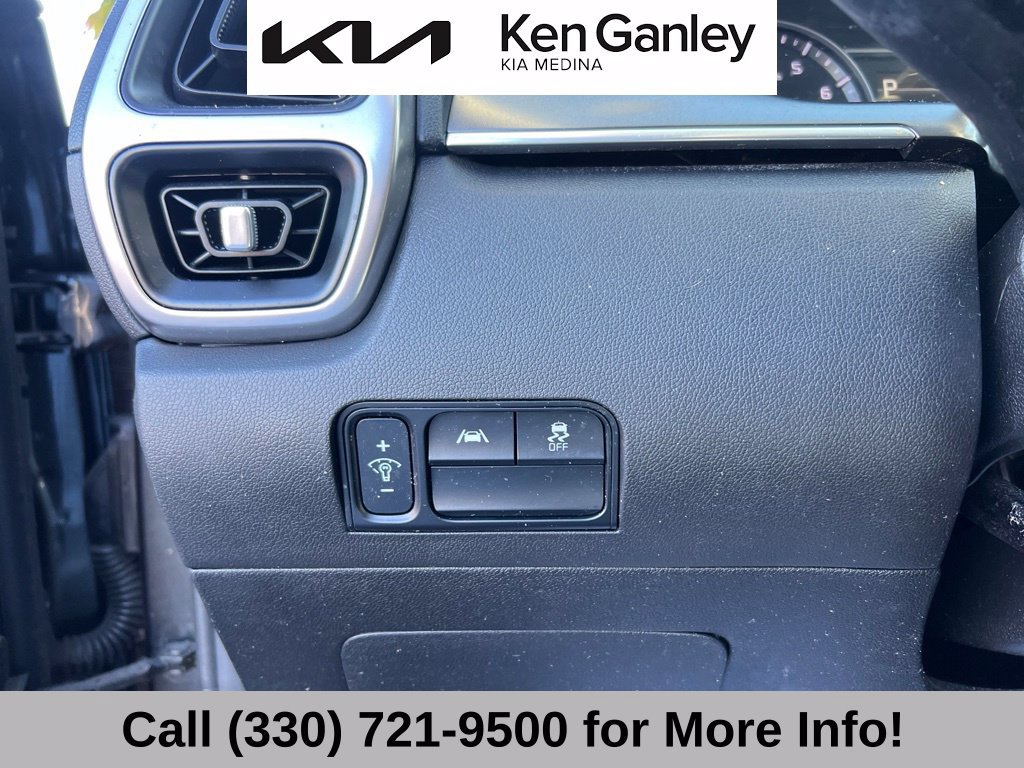 Certified 2022 Kia Sorento LX AWD/4WD image 27