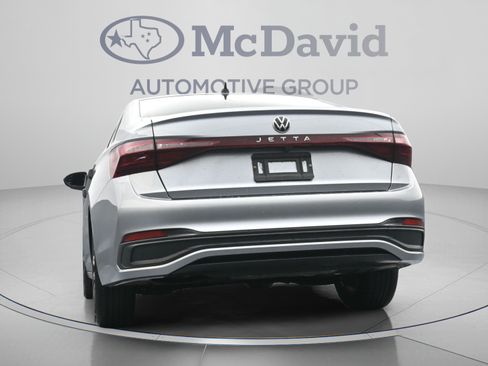 Used 2025 Volkswagen Jetta Sport FWD image 28