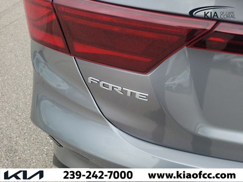 Certified 2024 Kia Forte LXS FWD image 11