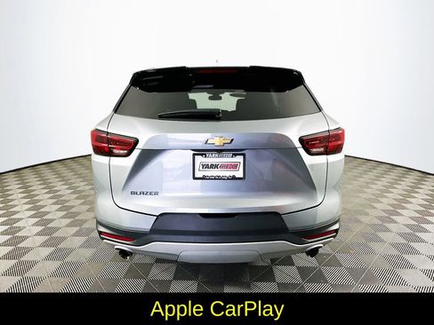 Used 2024 Chevrolet Blazer LT w/ Convenience Package image 9