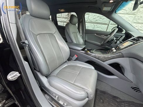 Used 2019 Lincoln Nautilus Reserve image 39