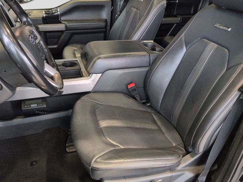 Certified 2022 Ford F250 Platinum image 19