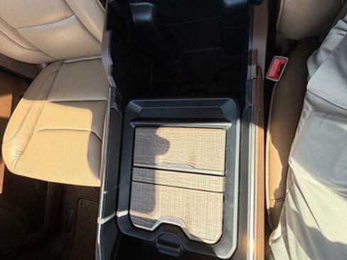 Used 2019 RAM 1500 Limited AWD/4WD image 46