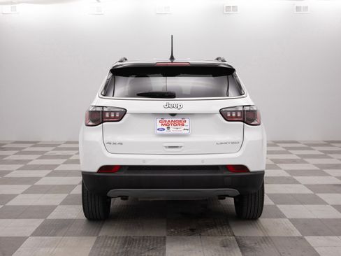 Used 2024 Jeep Compass Limited AWD/4WD image 8