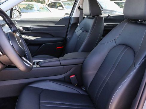New 2026 Hyundai Sonata Limited FWD image 24